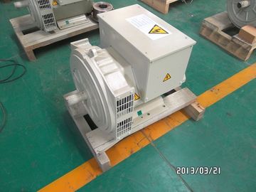 gerador dobro trifásico IP22 do rolamento de 20 quilowatts/25 kva com SX460 AVR